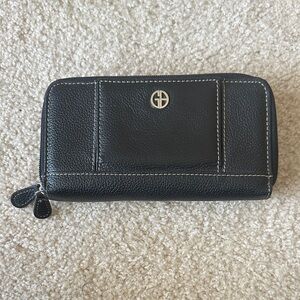 Genuine Leather Gianni Bernini Black Zip-Around Wallet with Notepad